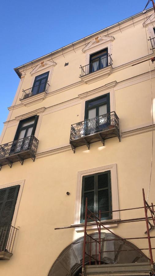 Casa Vittoria Salerno Exterior foto